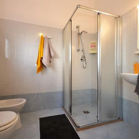 Laguna Grande Бібіоне