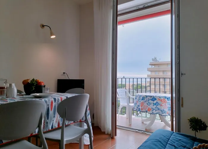 Laguna Grande Apartment